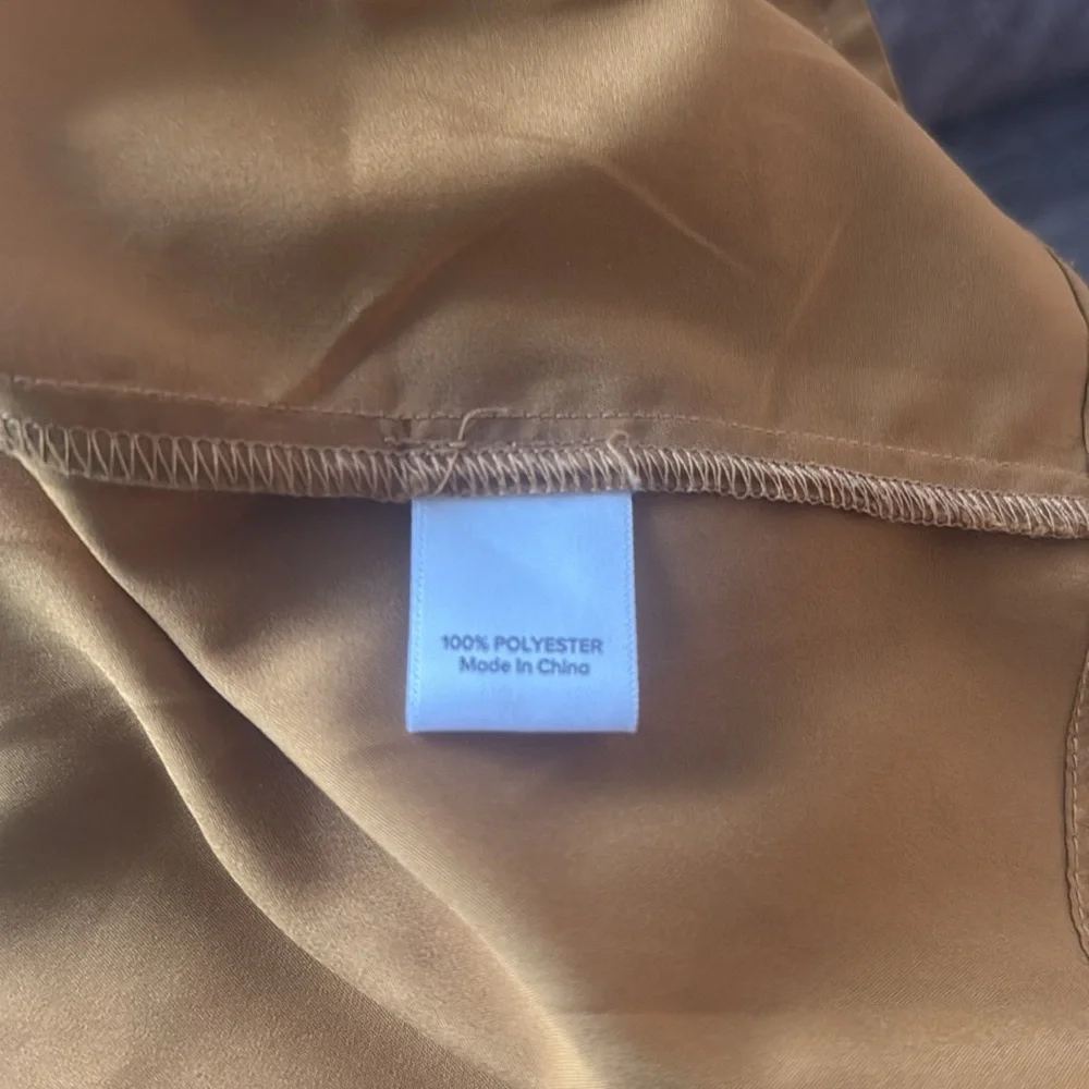 Roan + Ryan Talulah V-Neck Casual Ruffle Midi Dress Women's Yellow Gold - Picture 12 of 13